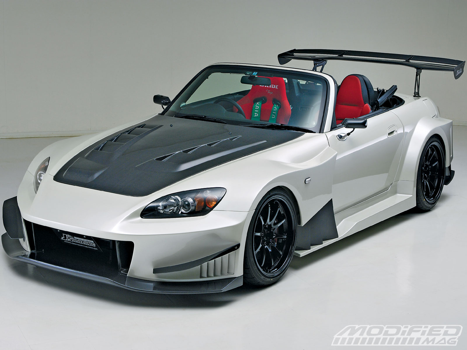 Js Racing S2000